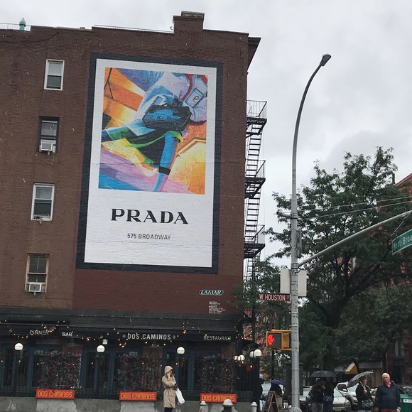 Meet your Posher, A - Picture 1 of 1